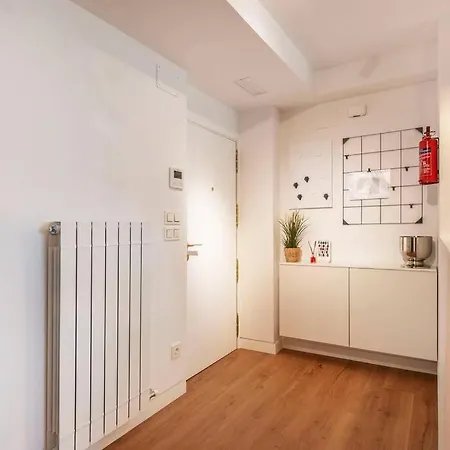 Apartamento Eguzki By People Añorga-Lugariz